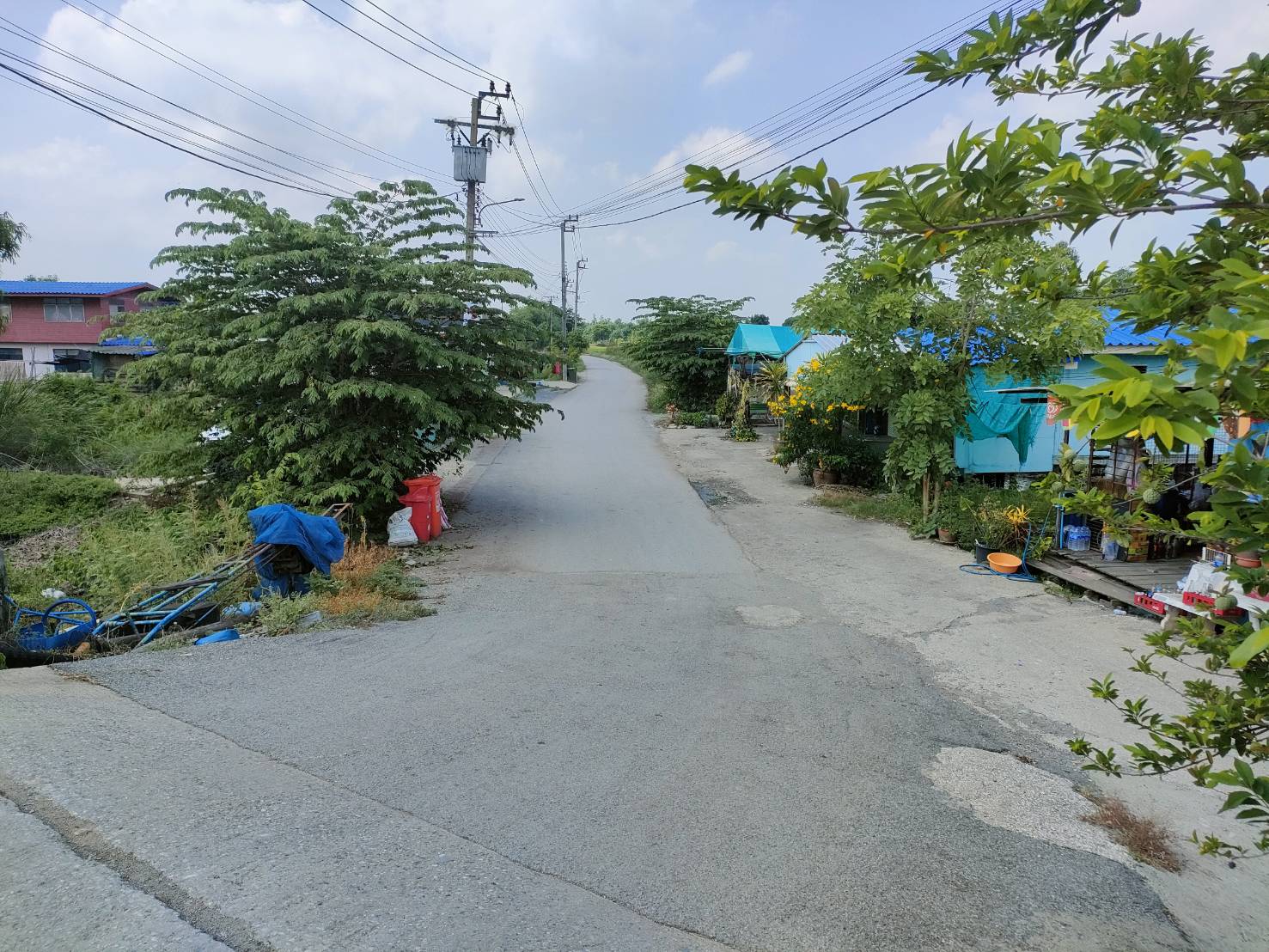 ขายที่ดินเปล่าในถนนฉลองกรุง เขตลาดกระบัง กรุงเทพมหานคร